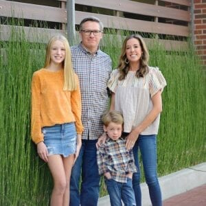 jennifer-sutherlin-and-family